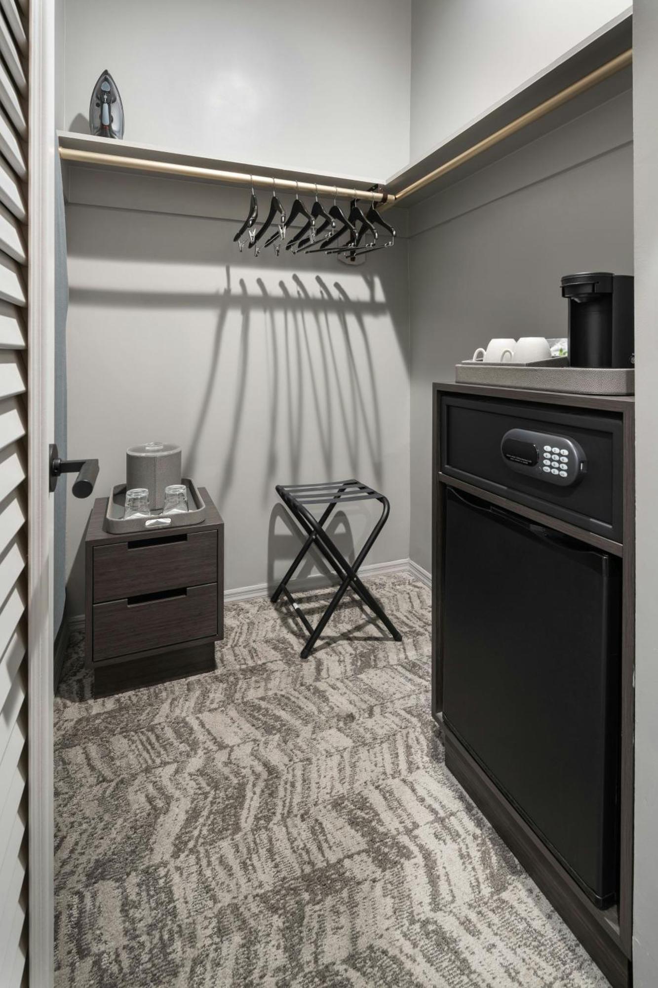 Courtyard By Marriott San Francisco Downtown/Van Ness Ave Bagian luar foto