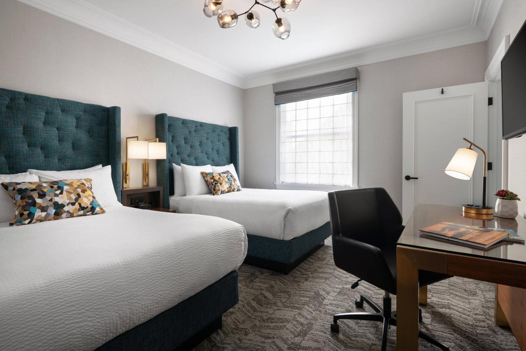 Courtyard By Marriott San Francisco Downtown/Van Ness Ave Bagian luar foto