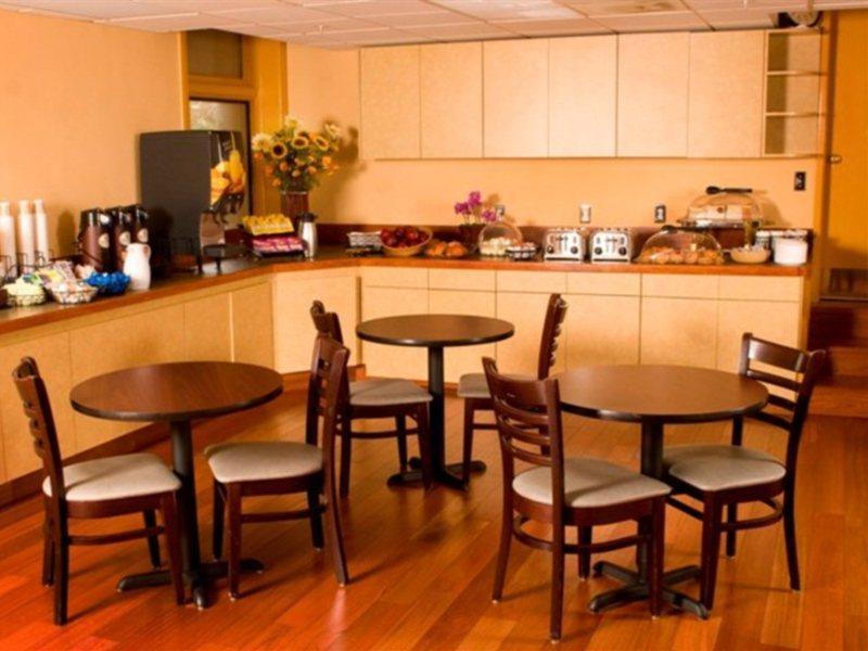Courtyard By Marriott San Francisco Downtown/Van Ness Ave Bagian luar foto