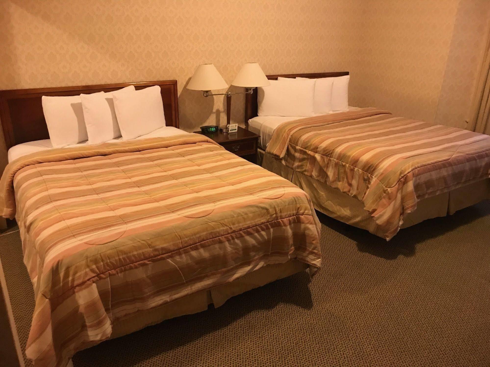 Courtyard By Marriott San Francisco Downtown/Van Ness Ave Bagian luar foto